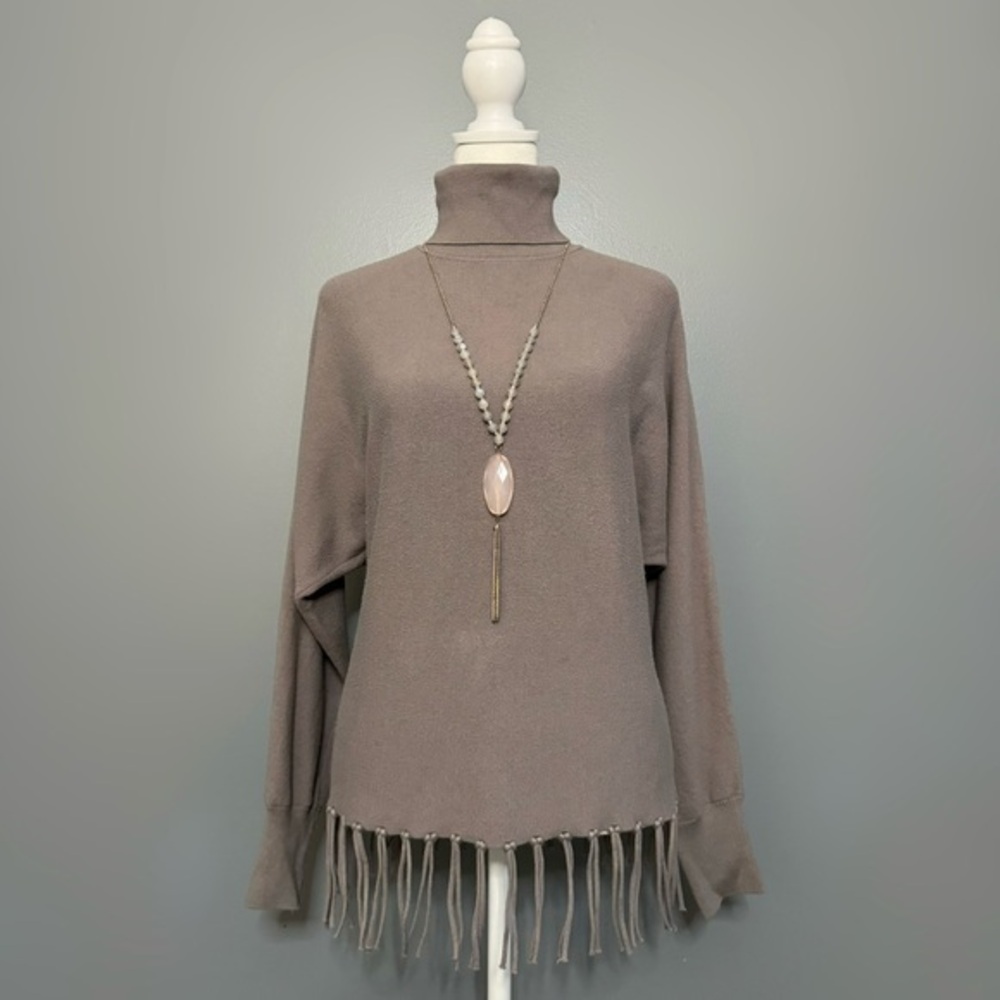 EUC Carmen Marc Valvo Taupe Fringe Hem Turtleneck Sweater Size L
